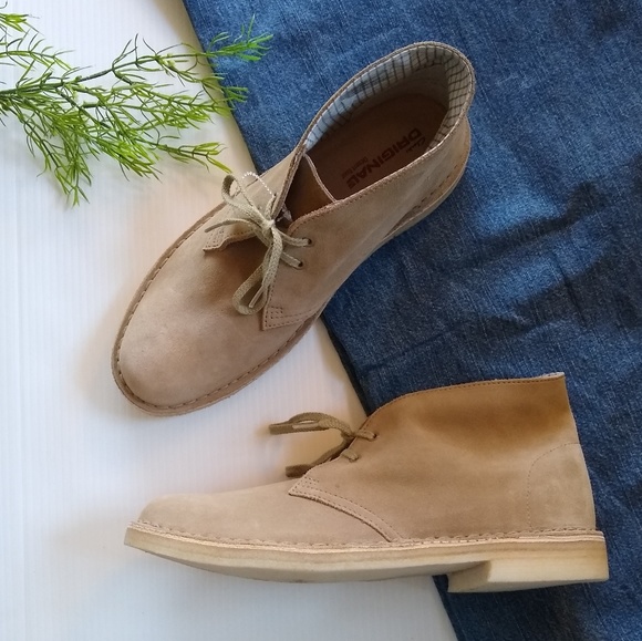 clarks oak suede